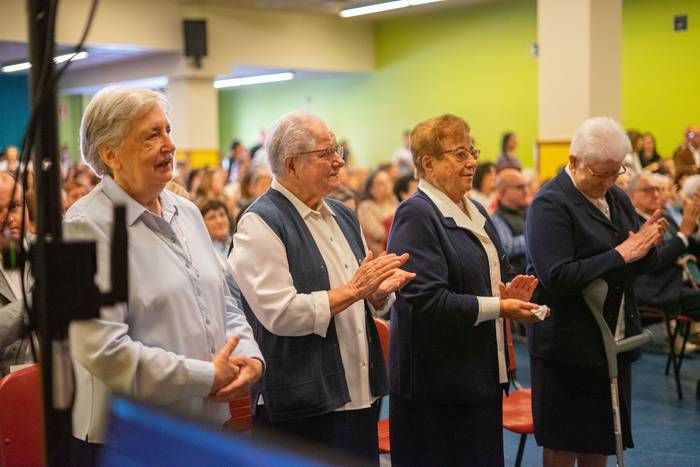 Agur jendetsu eta hunkigarri 5 1759073052291