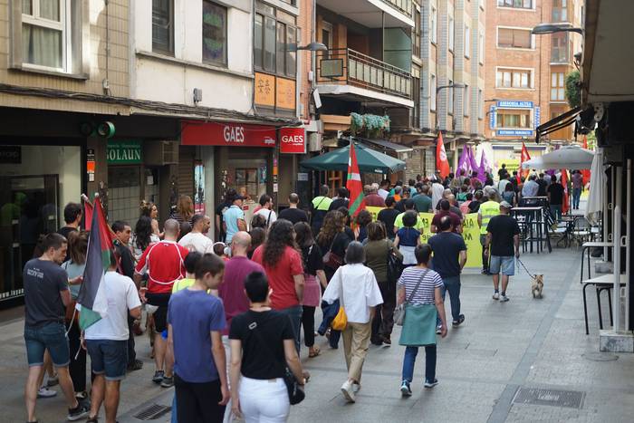 Euskal Herria “Aiaraldeariza 5 1777652850140