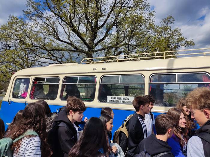 Varsovia autobusez ezagutu z 1 1777319096525