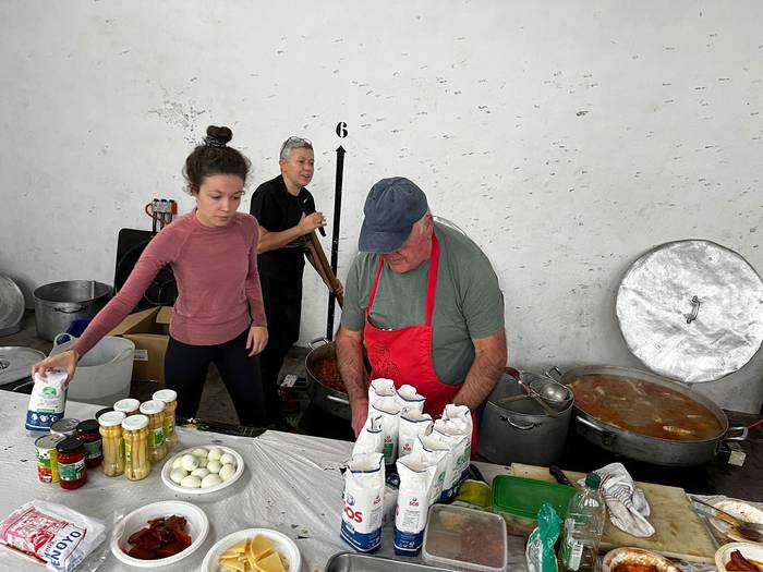 Herri giroan ospatu dituzte  4 1762718664956