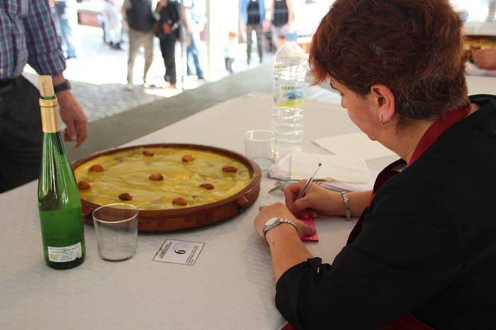 Jendetza eta giro ona nagusi 2 1494849141426