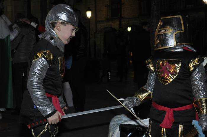 Mozorro koloretsuek ziprizti 39 1488202137489