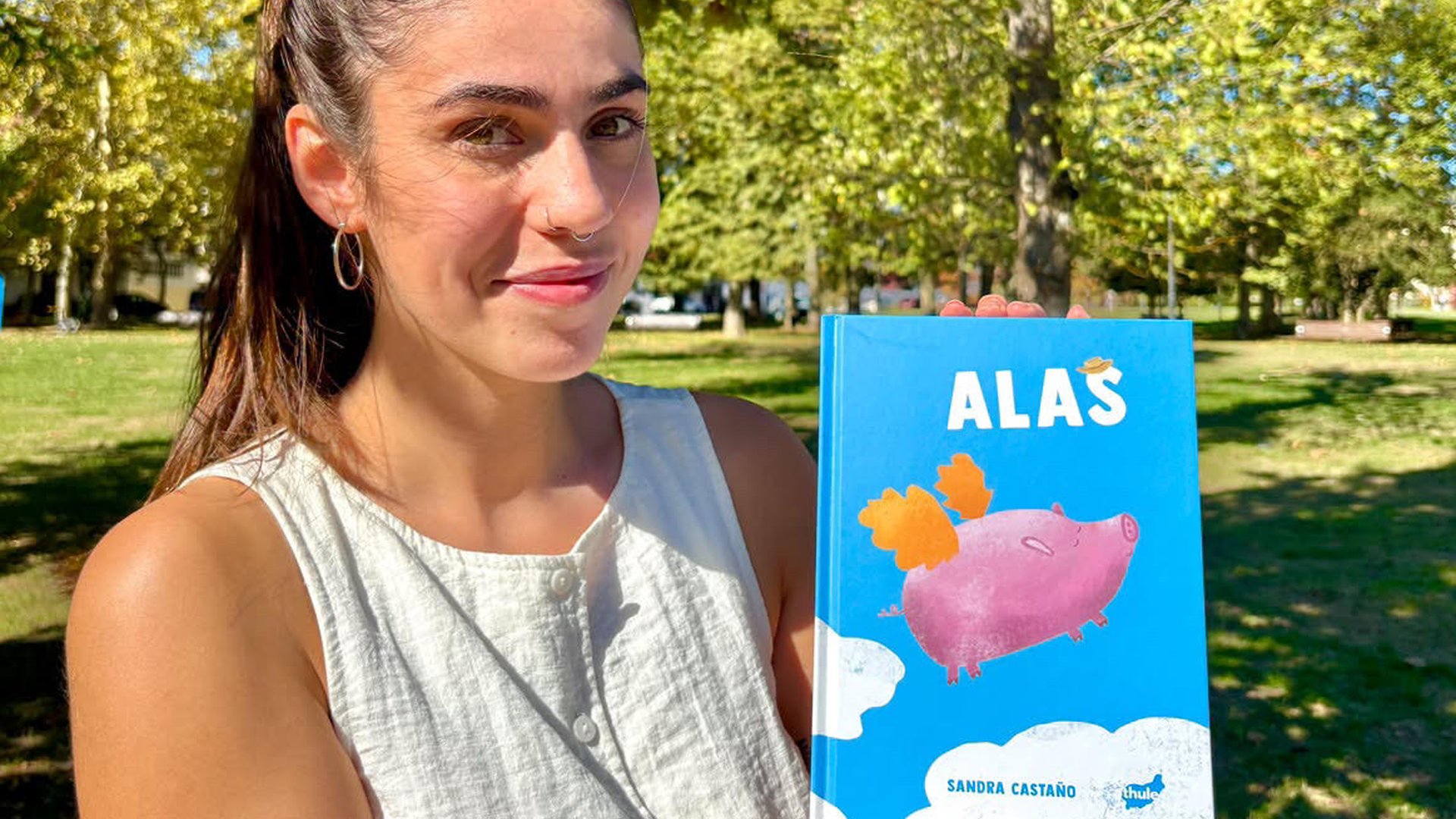 Sandra Castaño amurrioarrak “Alas” argitaratu du, bere lehen album ilustratua