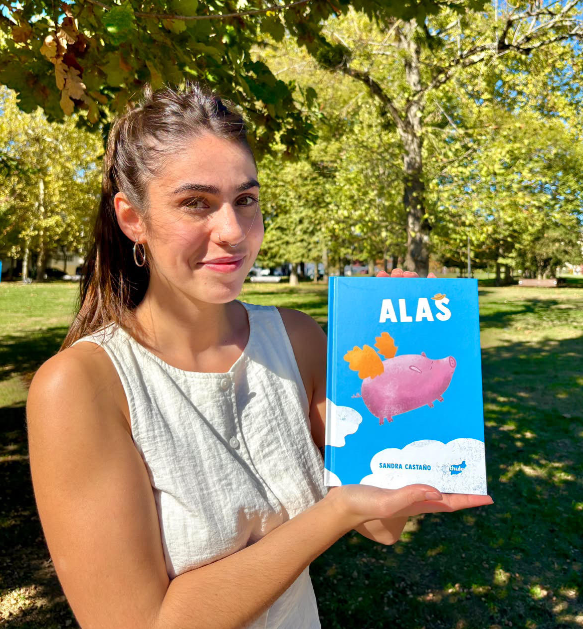 Sandra Castaño amurrioarrak “Alas” argitaratu du, bere lehen album ilustratua