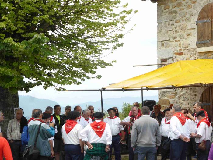 Astelehenerarte luzatu ziren 107 1496394846957