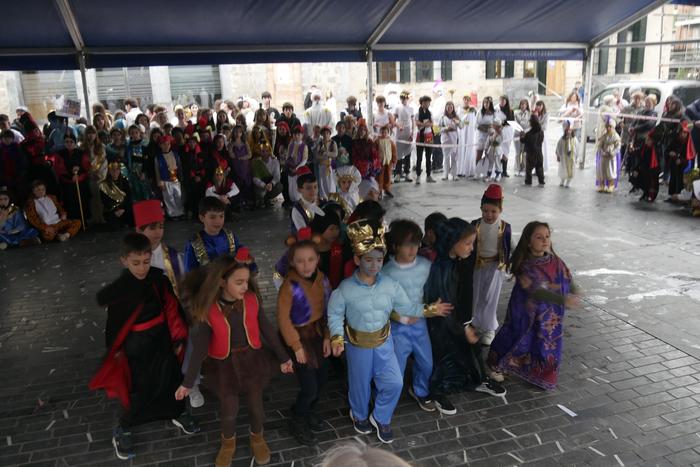 Amaurreko ikasleek kolorezta 55 1770988701269