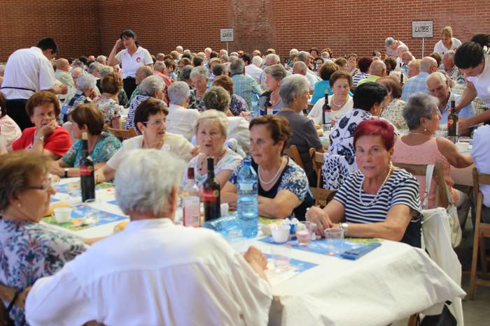 Atzoko Gazteen Egunak itxi d 115 1503058480370