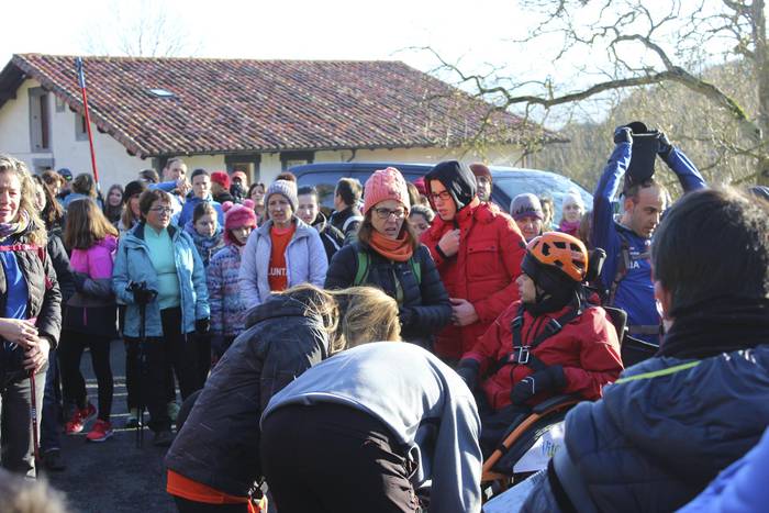 400 lagunen laguntzaz Babio  21 1514122778458