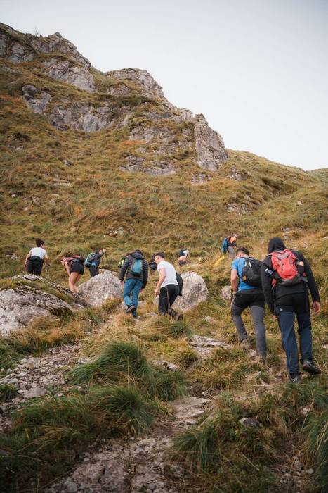 Gorobel Ibilaldiak ehuna men 52 1762257282058