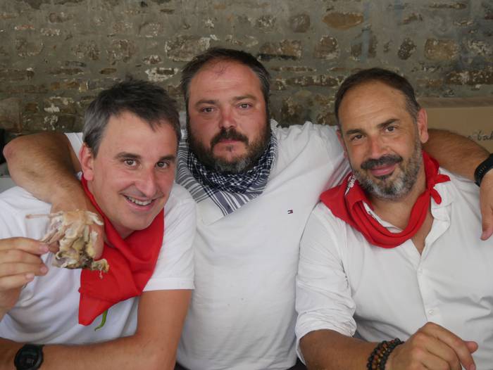 Belaunaldi anitzetako 330 Ko 167 1661699496797