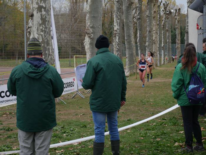 Tenperatura hotza, baina gir 157 1670778056477