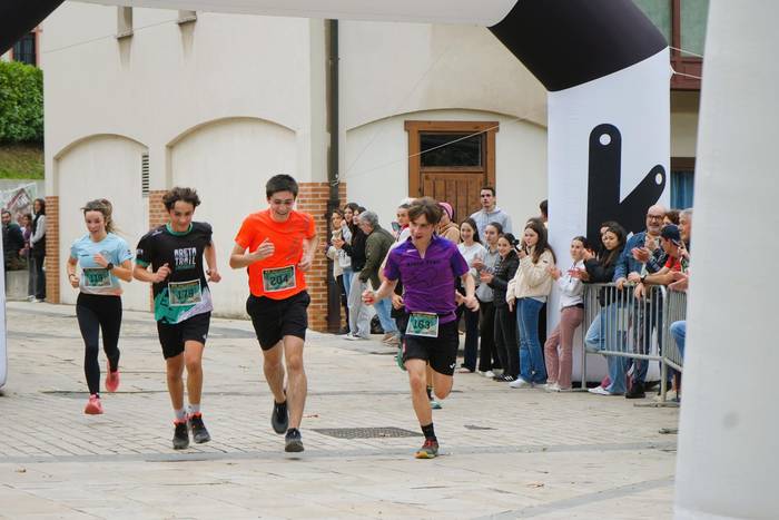 Hirurehundik gora korrikalar 42 1761471900031