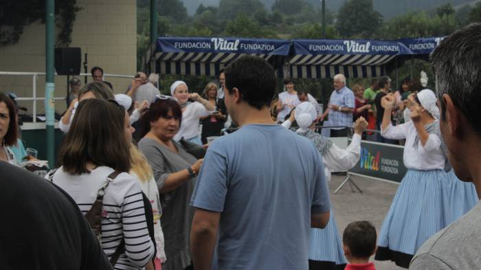 David Secok babestu du Okond 38 1499521313365