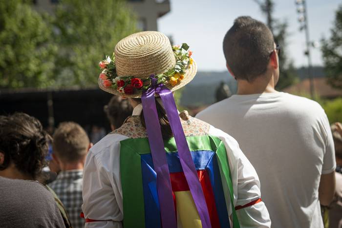 Dantzaz bete dute Amurrioko  44 1776607536184