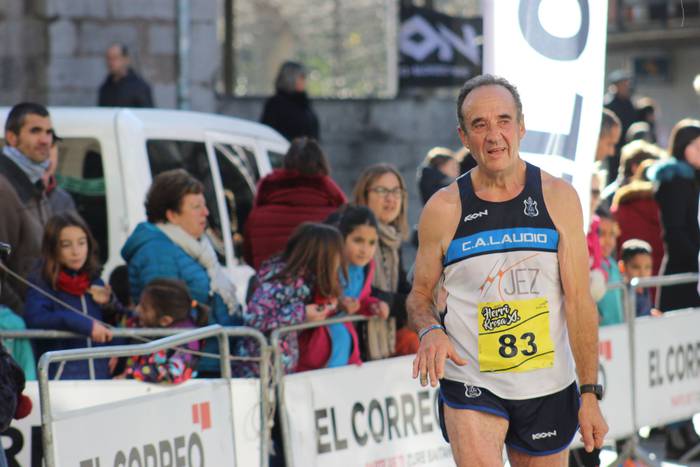 300 korrikalari baino gehiag 99 1517150554513