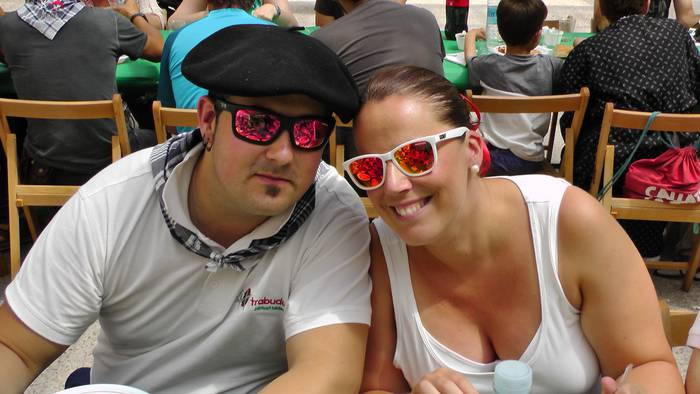 Dantza taldeak taldeak izan  113 1496054518714