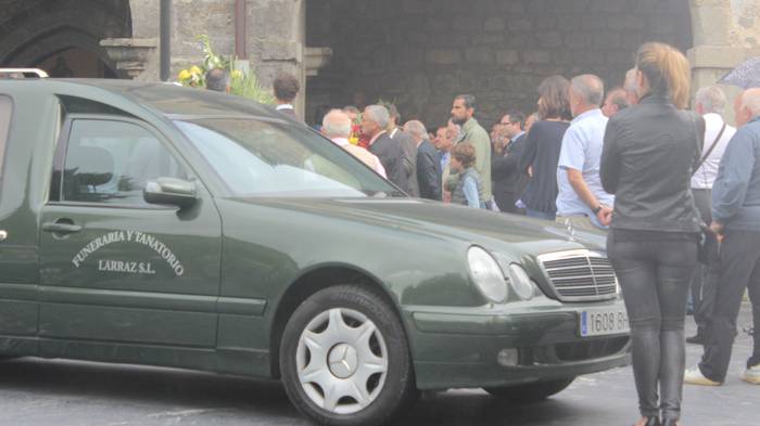 Hainbat alderdietako kideak  9 1500921980563