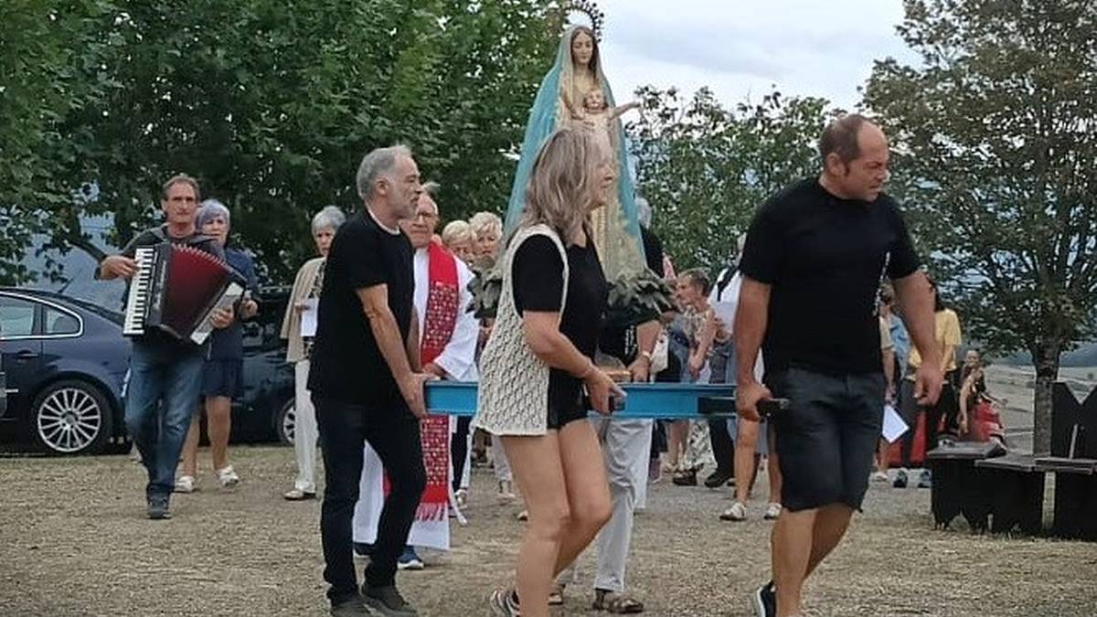 Etxaurrengo jaien zenbaki sarituak zabaldu dituzte