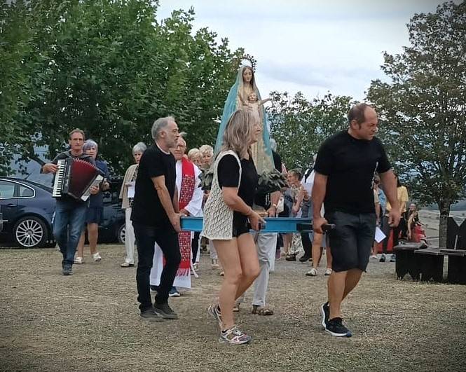 Etxaurrengo jaien zenbaki sarituak zabaldu dituzte