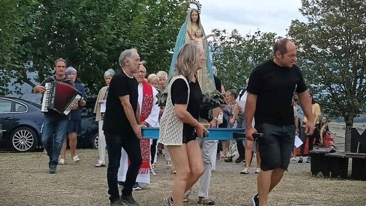 Etxaurrengo jaien zenbaki sarituak zabaldu dituzte