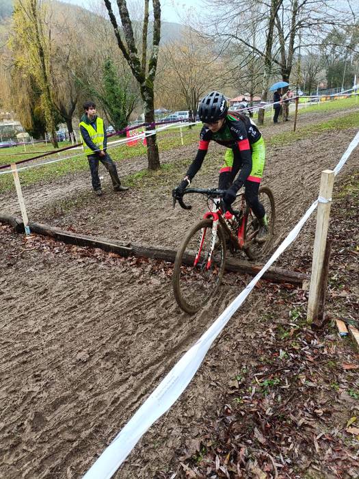 Zirkuitu gogorra izan zuten  5 1768228027069