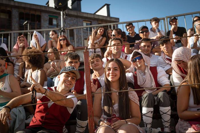 Zezen plaza lepo Muturreko H 3 1756414515250