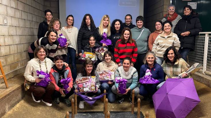 25 parte hartzaile eta giro ederra Luiaondoko emakumeen bola jaurtiketan