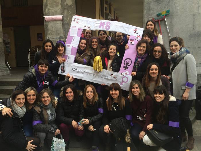 Greba feministaren goizeko t 132 1520519674072