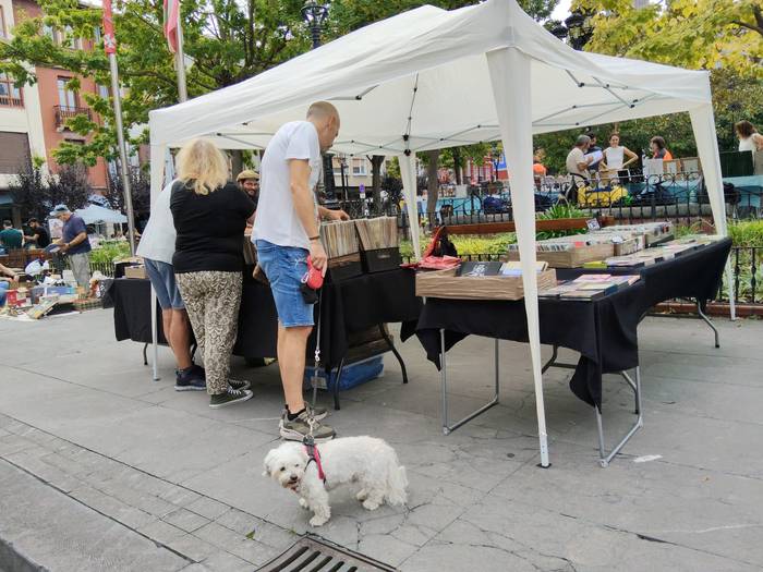 Antzinako objektuz eta bildu 32 1758390868704