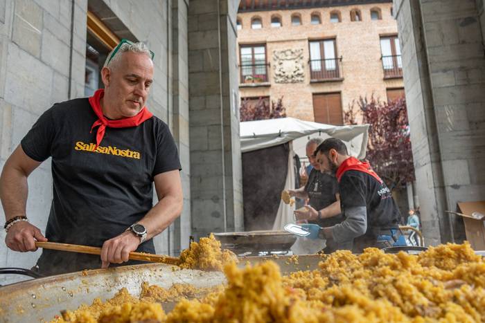 Paella eta rock artean ari d 14 1779034887924