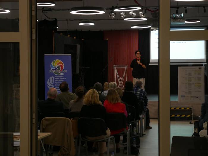 Eletik alera, Europako hizku 77 1759330634592