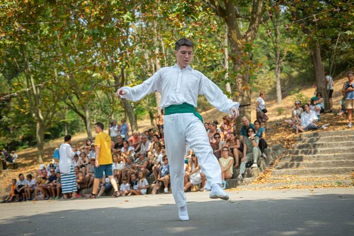 San Rokeko zelaiak bilakatu  52 1755350530661