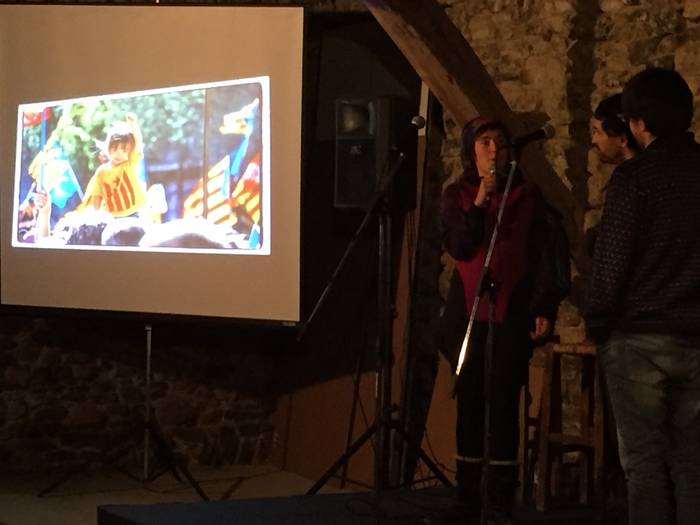 Gazte ugari batu ziren gazte 13 1514657873342