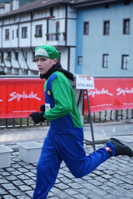 400 kirolarik parte hartu zu 81 1767282765477