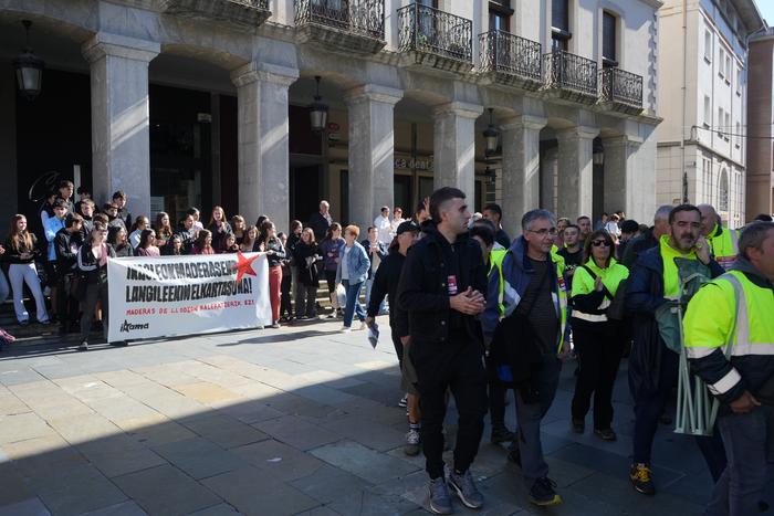 Herritarren babesa jaso dute 21 1758798718541