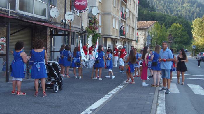 Jendetza bertaratu da astebu 63 1658780270836