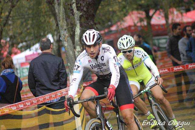 Nazioarteko Ziklokrosean esk 34 1509385105573