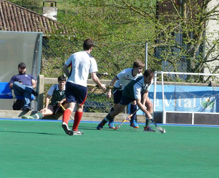 Uzta gazi-gozoa bildu du Gan 4 1491805053574