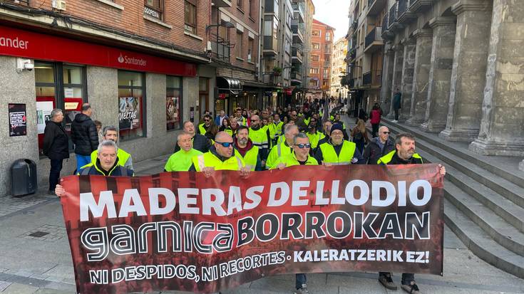 Maderas de Llodioko langileek 90 egun bete dituzte greban